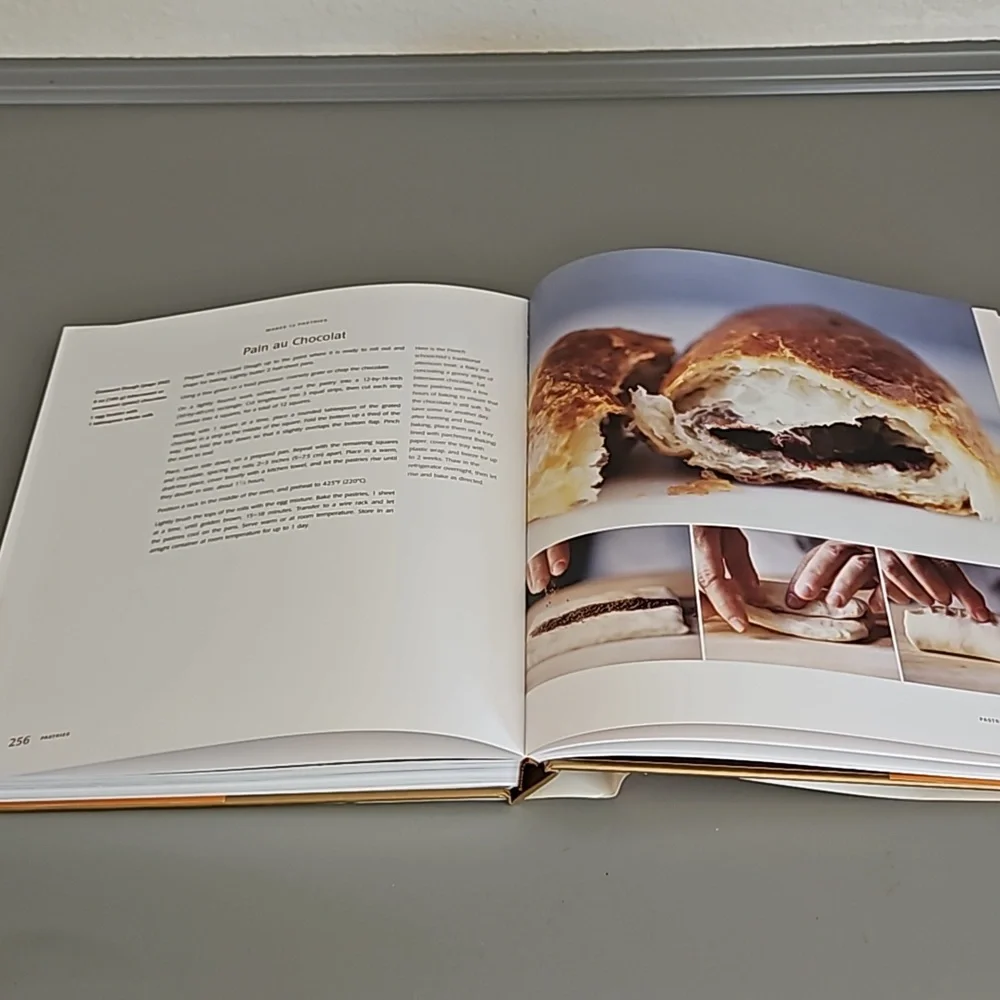 Williams - Sonoma Essentials of Baking